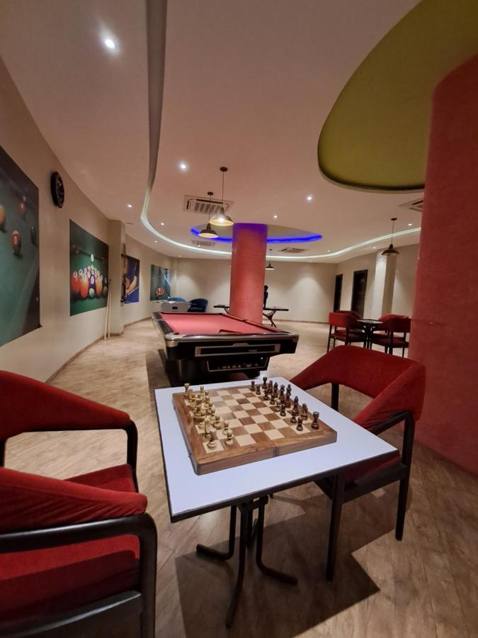 Honest Homes At Rajhans Belliza, Appartment Units 苏拉特 外观 照片